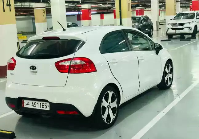 مستعملة Kia Unspecified للبيع في الدوحة #5652 - 1  صورة 